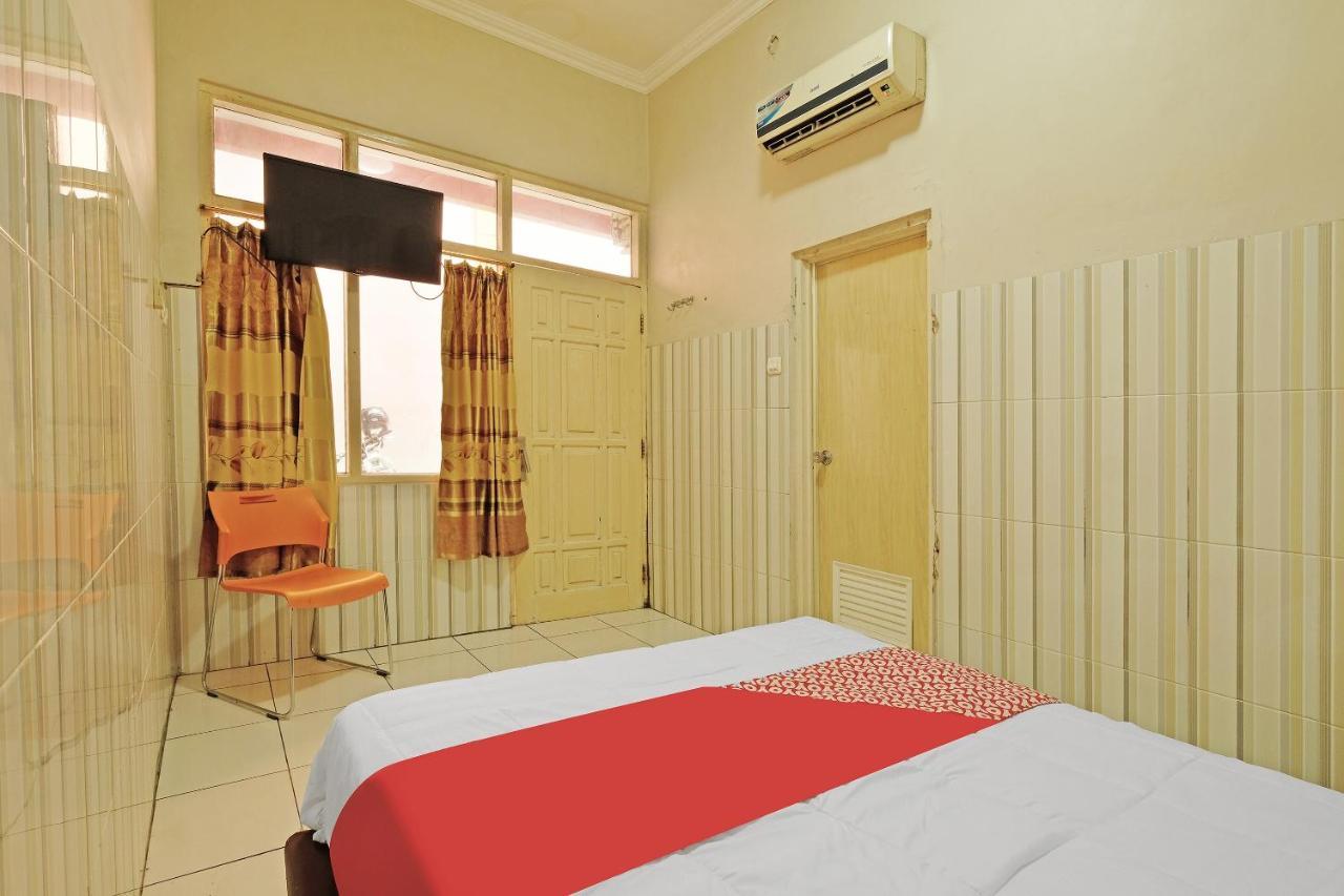 Oyo 91453 Hotel Srikandi Gejayan Maguwo Экстерьер фото