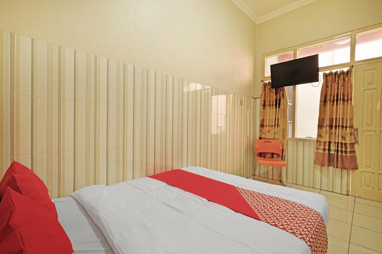 Oyo 91453 Hotel Srikandi Gejayan Maguwo Экстерьер фото