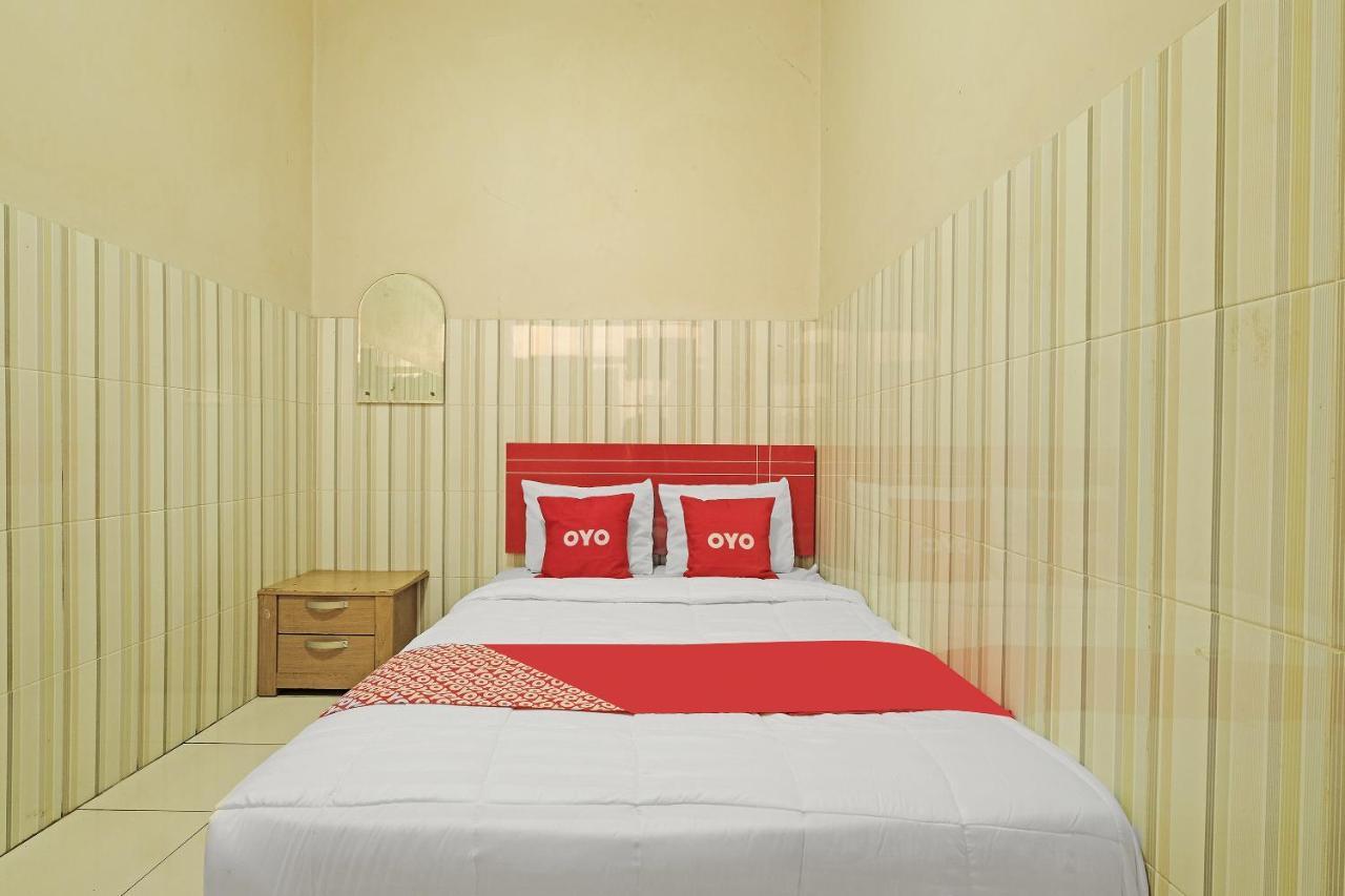 Oyo 91453 Hotel Srikandi Gejayan Maguwo Экстерьер фото